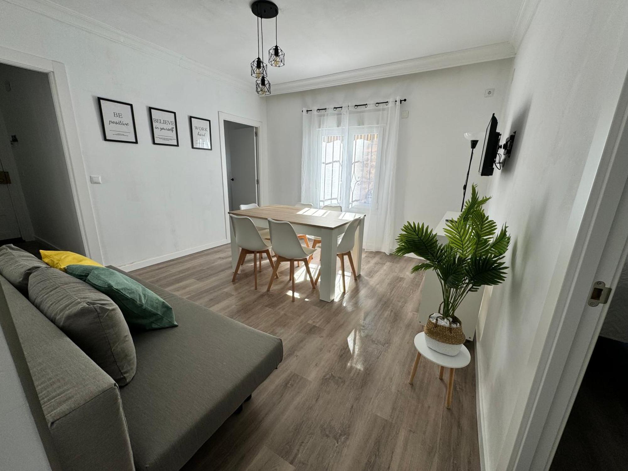Apartamento Familiar Parque Alonso Sanchez Huelva Bagian luar foto